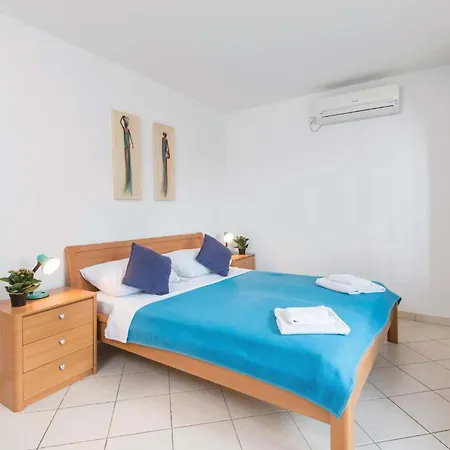 Σπίτι διακοπών Stunning In With Sauna *