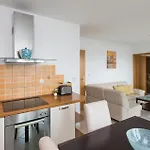 Luxurious In With Sauna Feriehus *