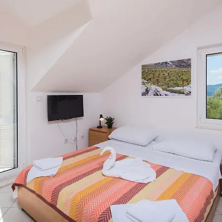 Stunning In With Sauna * Kuciste